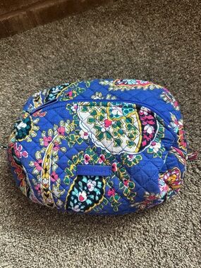 Vera Bradley Blue Paisley Quilted Cosmetic Makeup Bag Travel Organizer